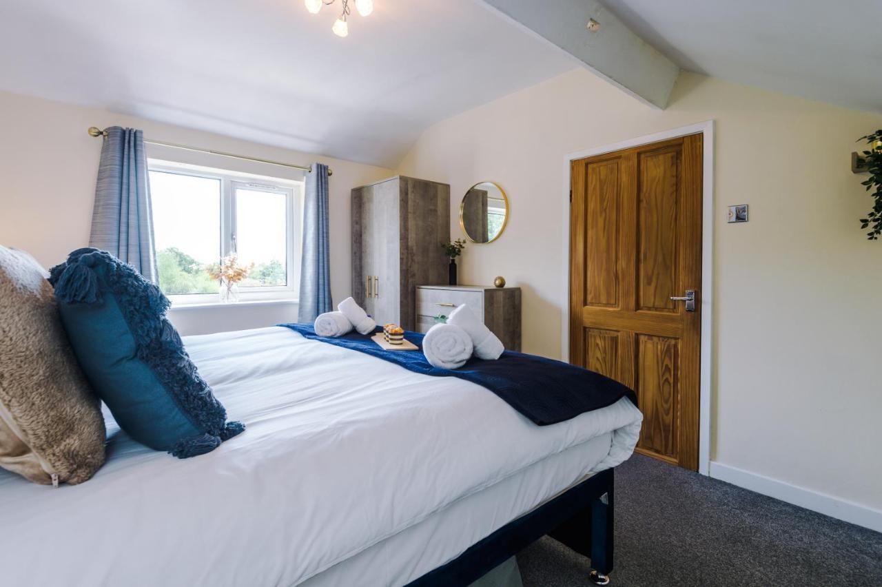 Charming 3-Bed Cottage In Chester, Ideal For Families & Workers, Free Parking - Sleeps 7 Екстер'єр фото